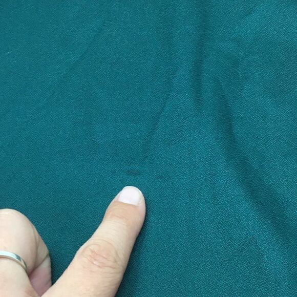 Hinge Ruffle Detail Popover Blouse (B15) - Picture 8 of 8